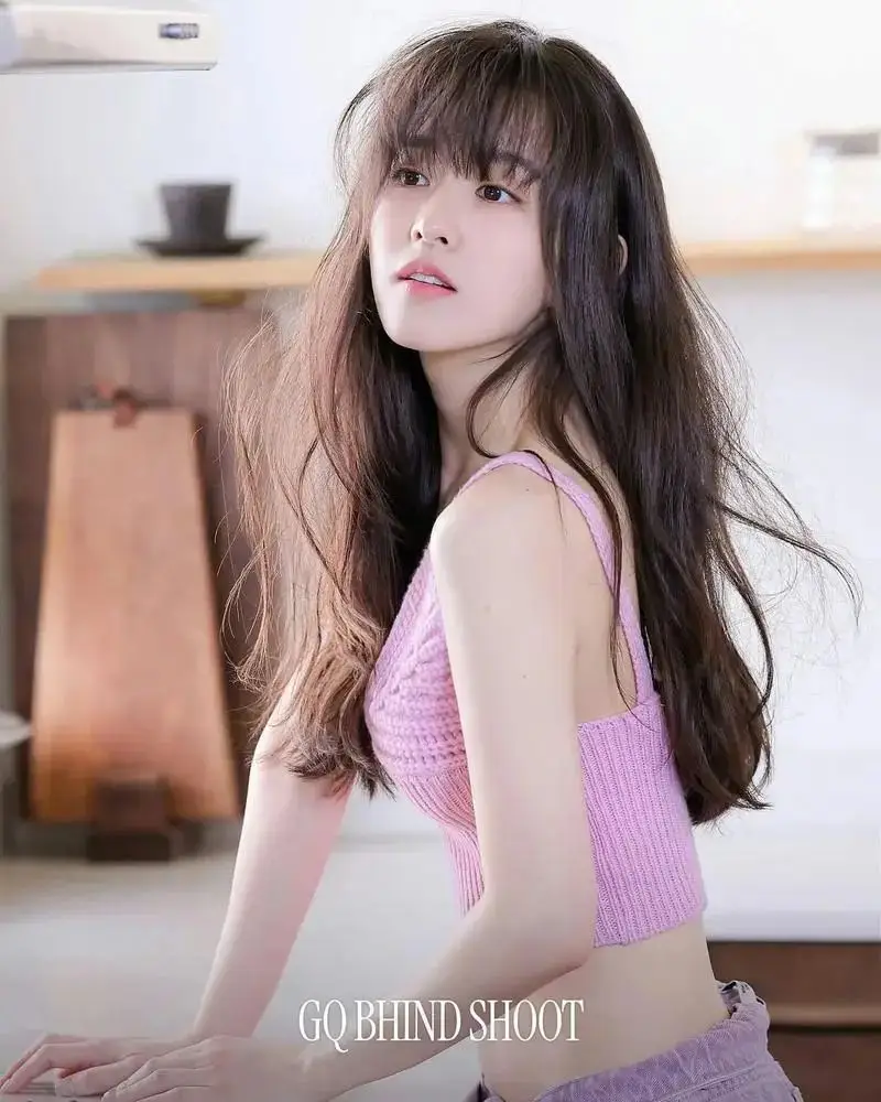 2025韩国十大美女红星排名_韩剧美女演员演技排行_大眼韩国女明星